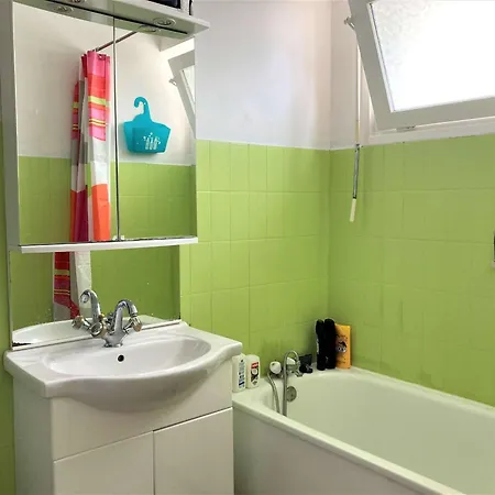 Apartament 15.01m² - Securisee - Proche Et Commodites - Fr-1-646-12 *