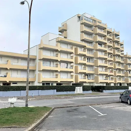 15.01m² - Securisee - Proche Et Commodites - Fr-1-646-12